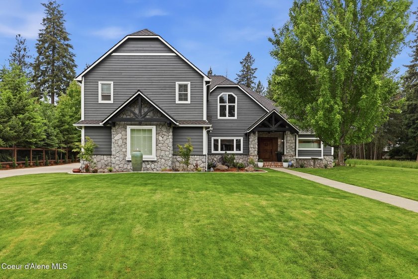 Forest Hills gem in the heart of Hayden! Located in one of the - photo 2