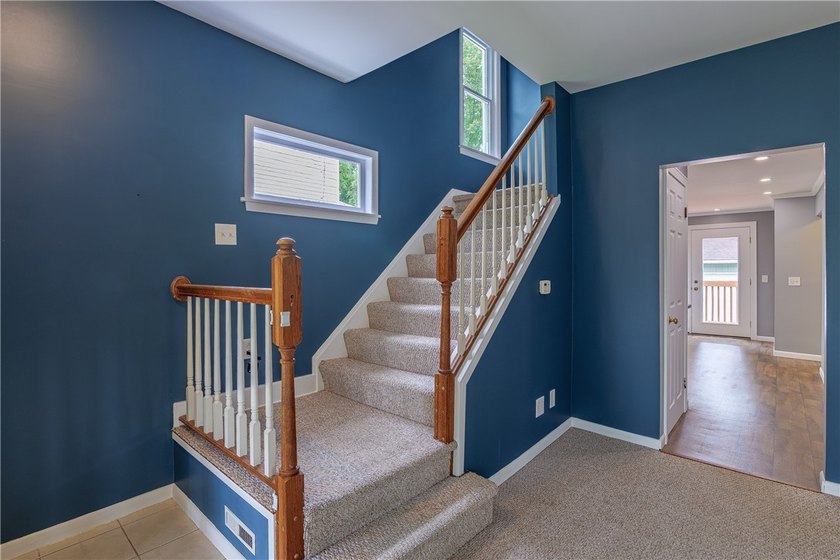 Welcome to Laurelton Rd in the heart of North Winton Village! - photo 11