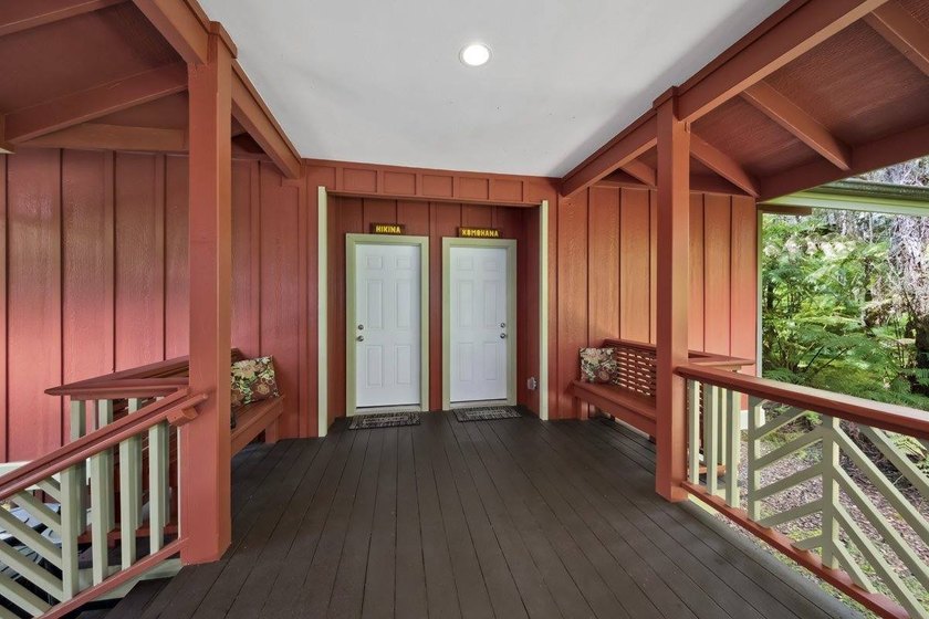 You'll be charmed by this thoughtfully designed custom home - photo 16