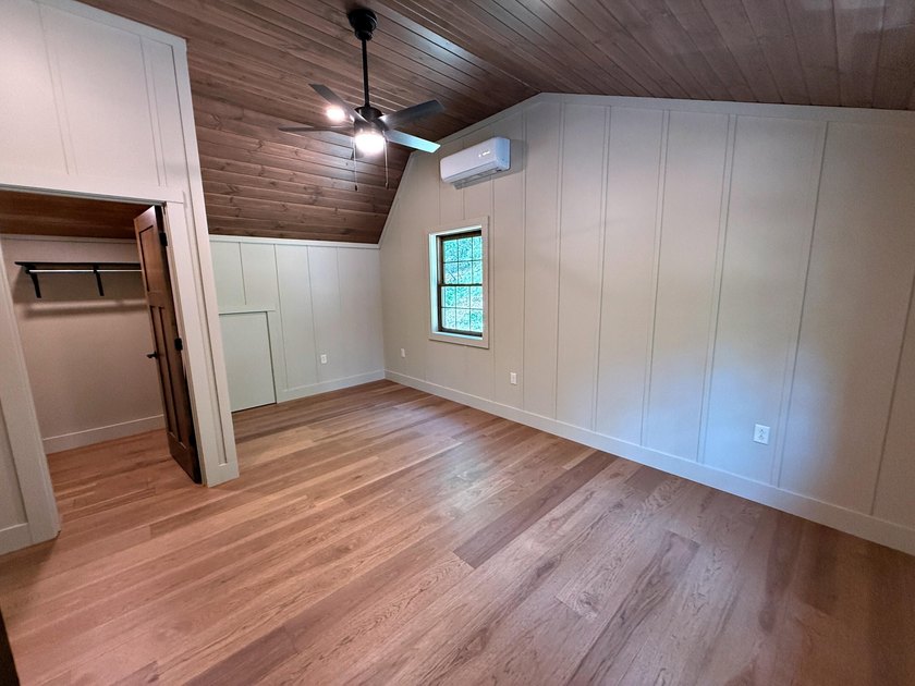 Experience The Kestrel, mountain living at its finest in this - photo 26