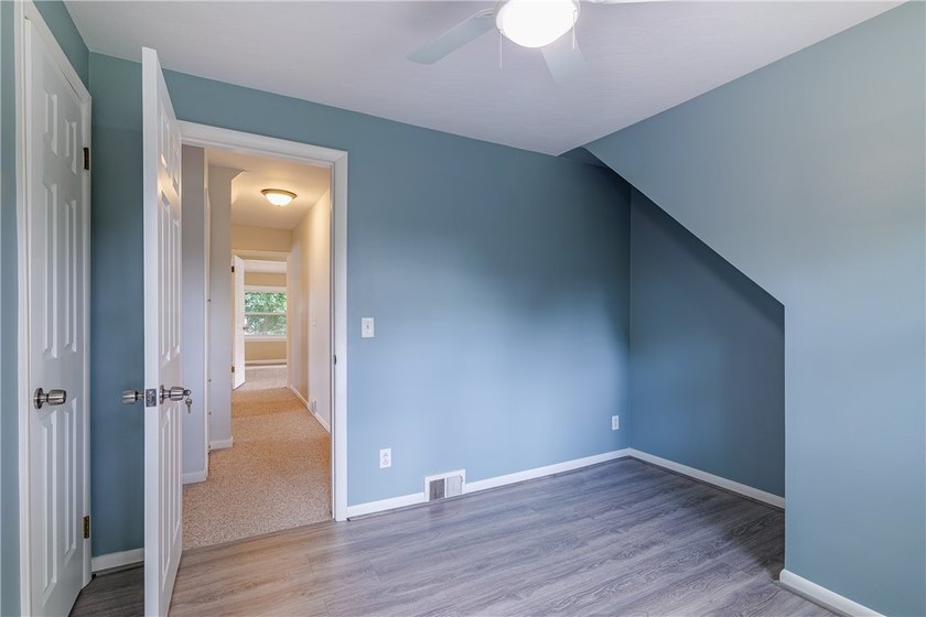 Welcome to Laurelton Rd in the heart of North Winton Village! - photo 32