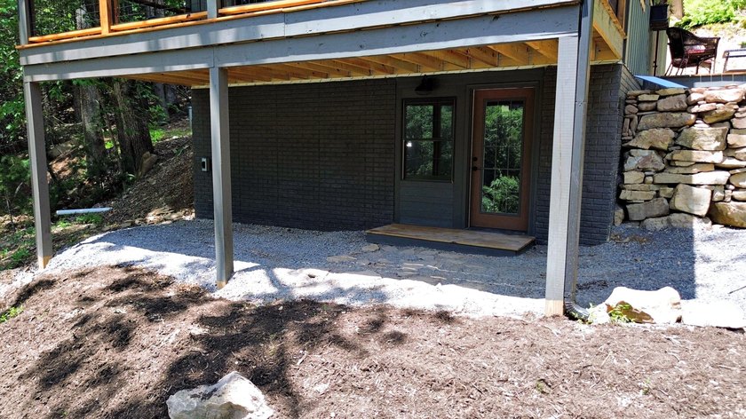 Experience The Kestrel, mountain living at its finest in this - photo 46