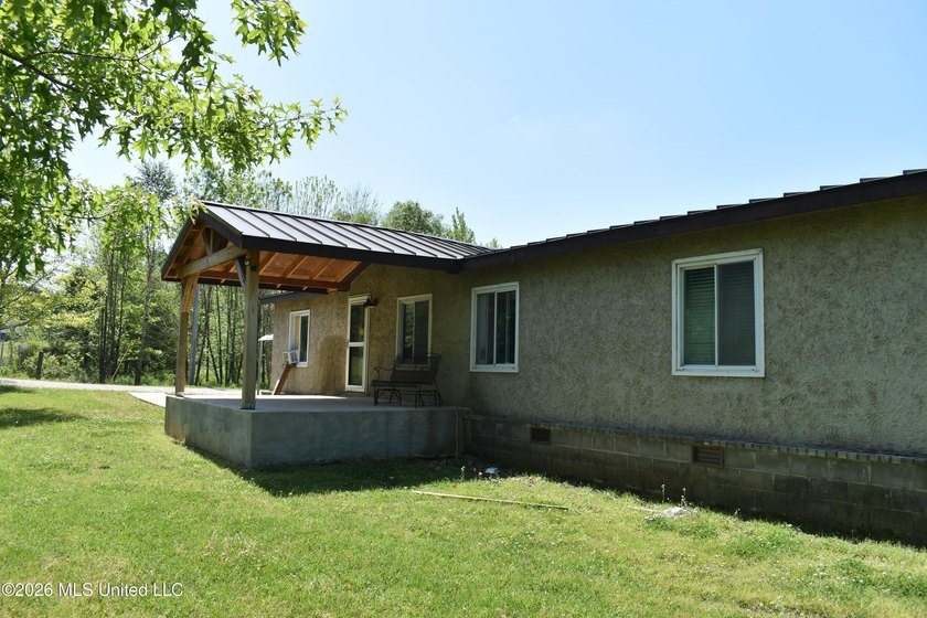 48 acres with a 3 BR 2 BA mobile home, shop, and additional home - photo 11