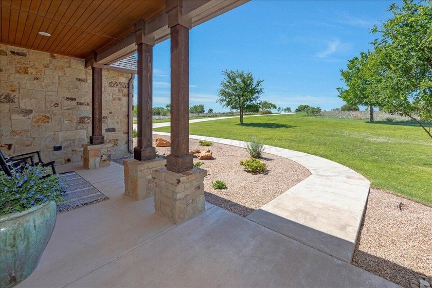 Extraordinary River Falls Estate on the Rim with over 5 acres! - photo 2