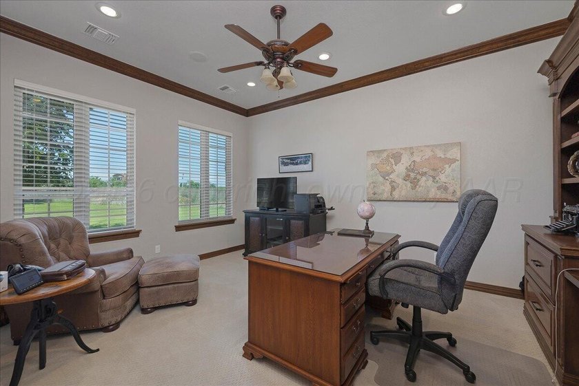 Extraordinary River Falls Estate on the Rim with over 5 acres! - photo 4