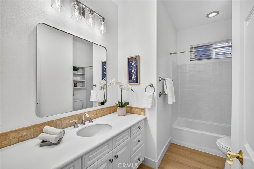 Just remodeled and ready for you to enjoy: a - photo 43