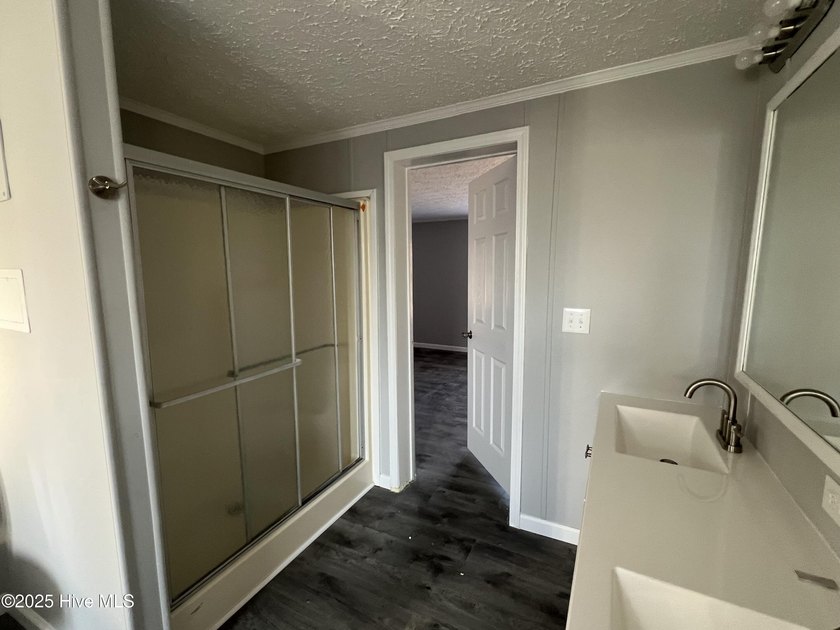 Check out this beauty in the Pembroke area, just off Trent Road! - photo 11