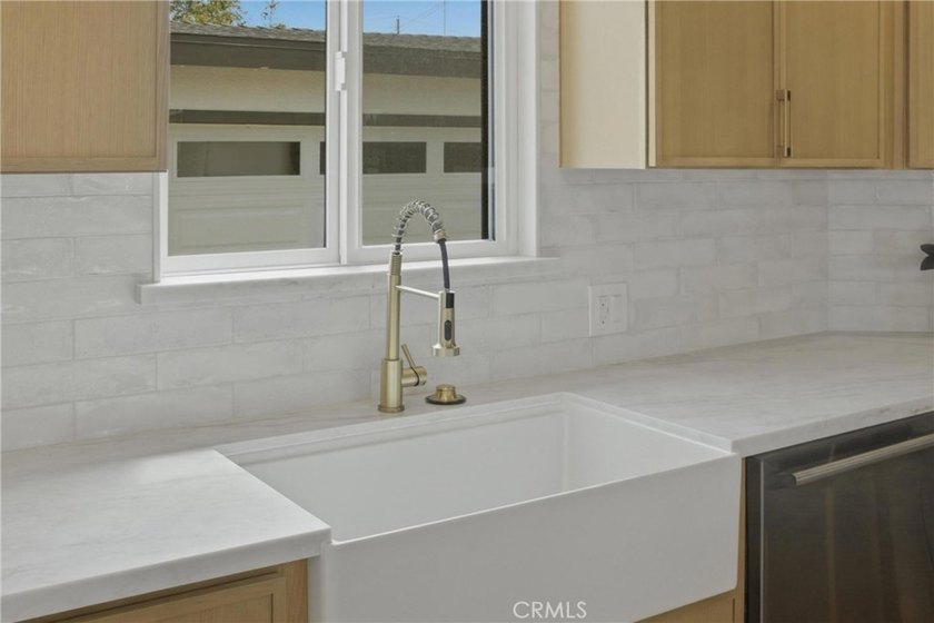 2260 Gondar Ave - photo 13