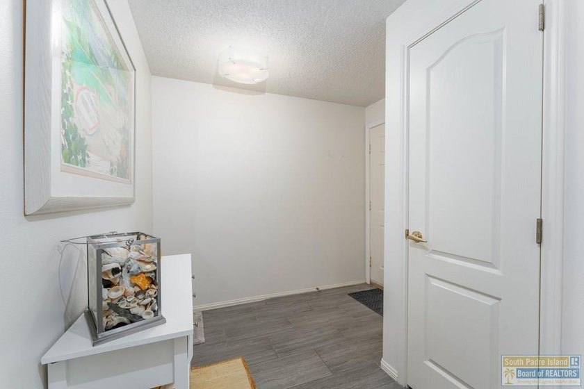 Rarely available on the market! Enjoy beautiful water and golf - photo 16
