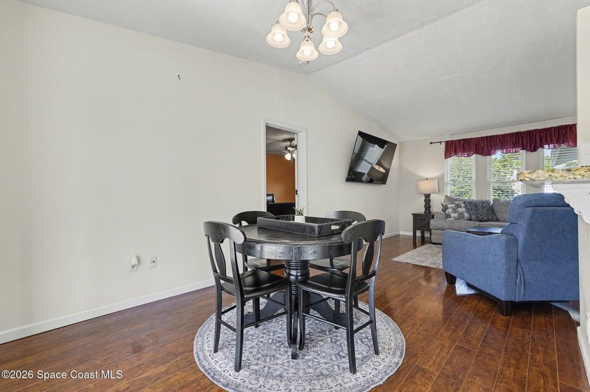 Nestled in the desirable NW Palm Bay community on a fully fenced - photo 8