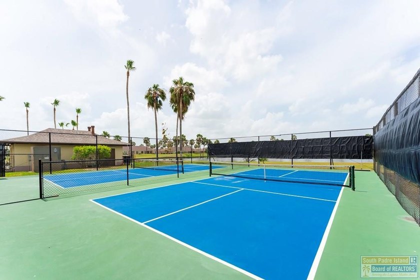 Rarely available on the market! Enjoy beautiful water and golf - photo 45