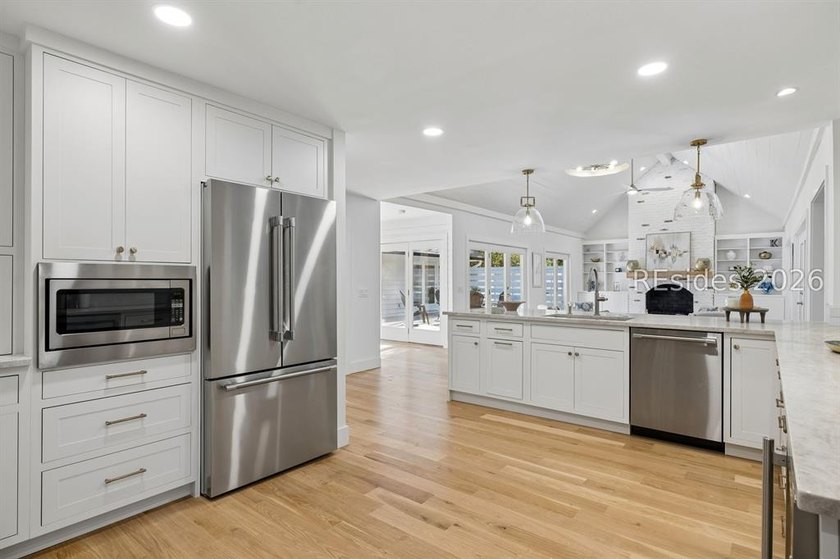 Welcome to this beautifully reimagined luxury residence in the - photo 45