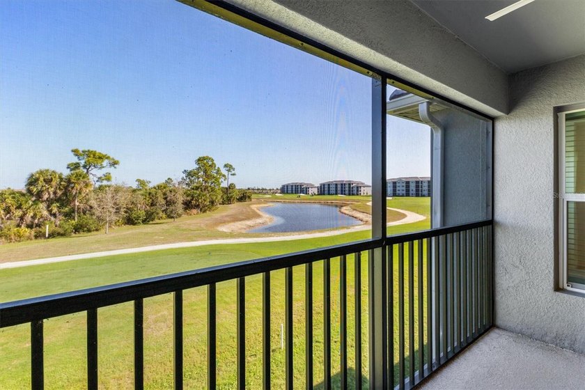 Virtually Staged. **GOLF MEMBERSHIP INCLUDED** Experience the - photo 22