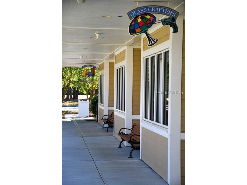 Welcome to this beautifully maintained &amp; thoughtfully updated - photo 29