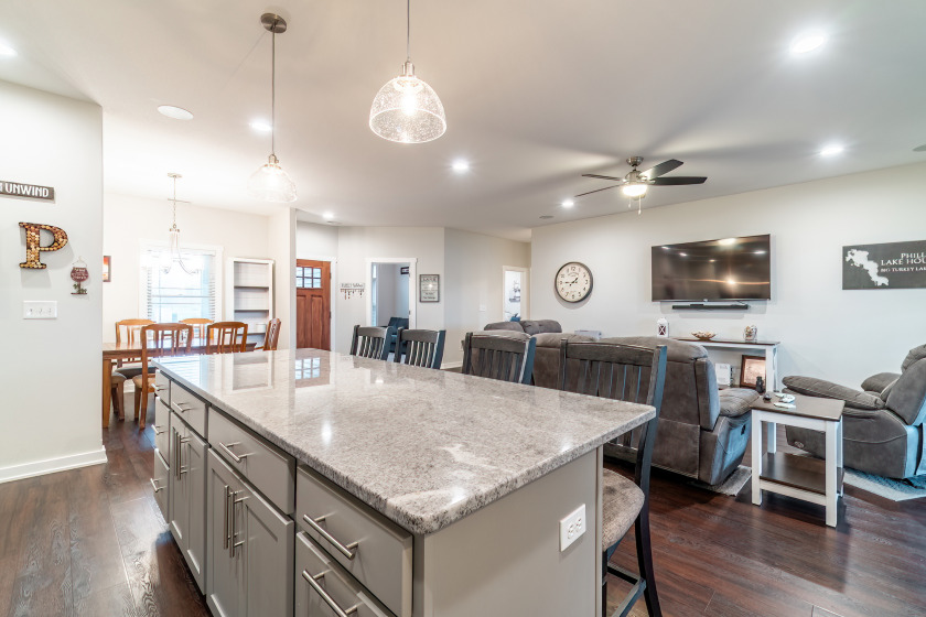 Lakeside Luxury SOLD - photo 11