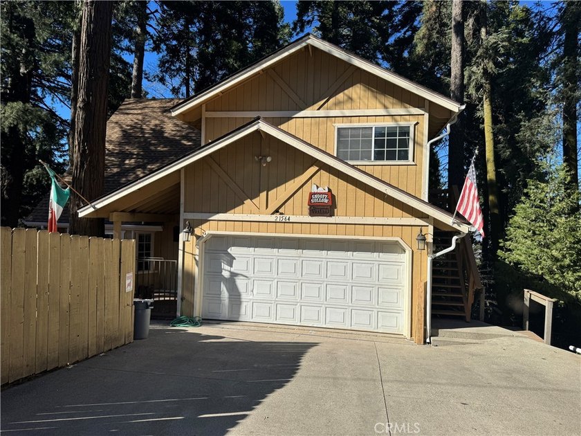 Welcome to Cedarpines Park!! This can be your full time home or - photo 3