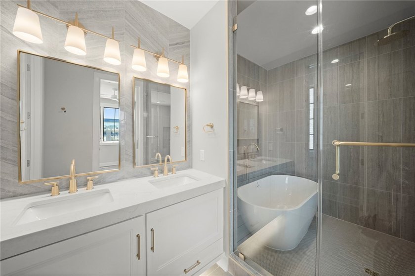 Rare opportunity to own two Brownstones in Pinnacle Heights as a - photo 25