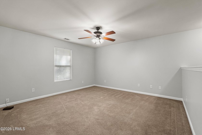 Seller offering $5,000 concession to buyer with acceptable - photo 17