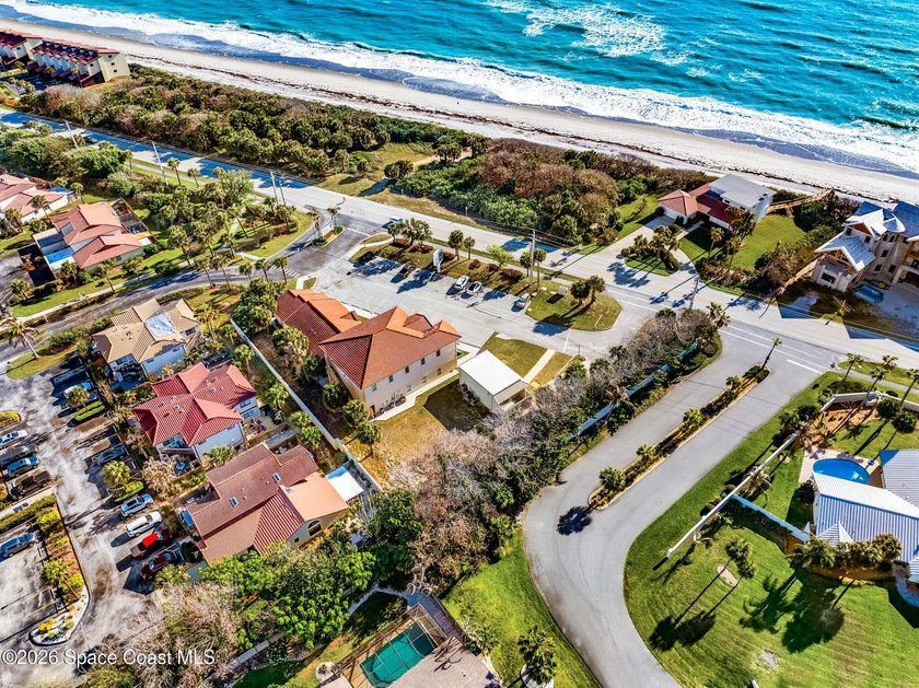 This exceptional offering presents a rare opportunity to acquire - photo 14