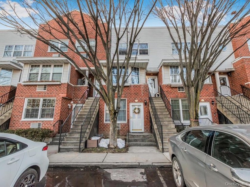 Welcome to 121 Sunset Blvd! Immaculate 2 Bedroom 2 Full Bath - photo 16