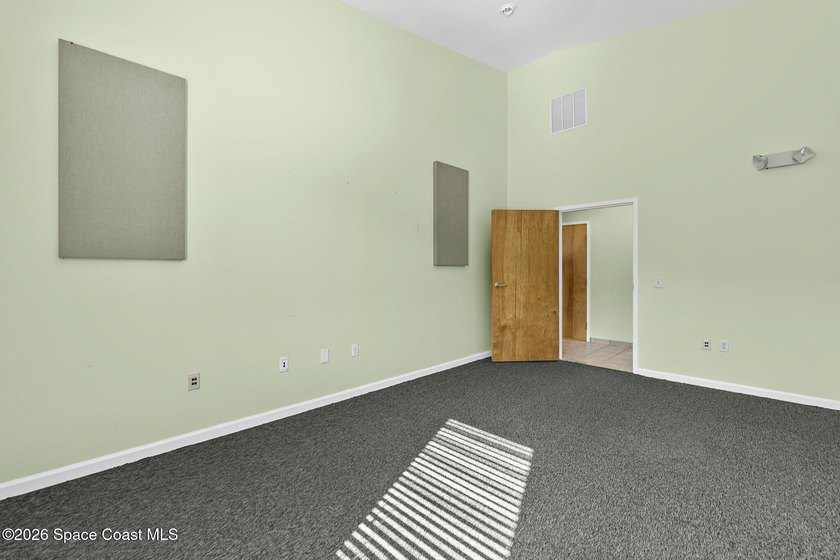 This exceptional offering presents a rare opportunity to acquire - photo 20