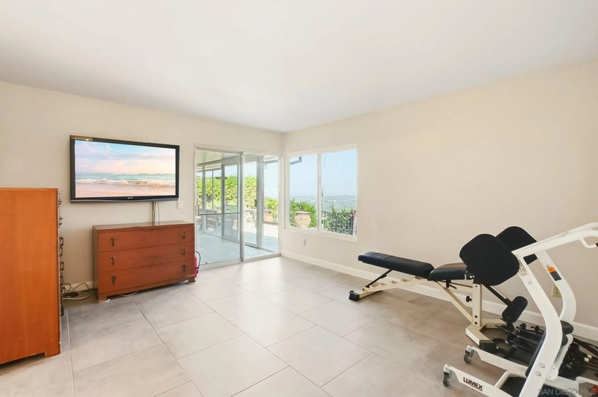 Perched at the top of the hill in Del Cerro, this single-story 4 - photo 24