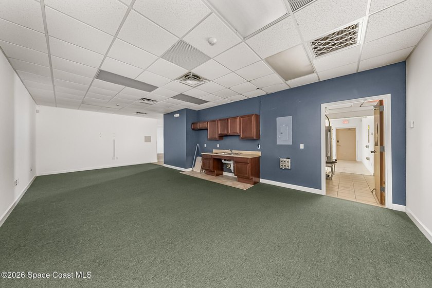 This exceptional offering presents a rare opportunity to acquire - photo 38