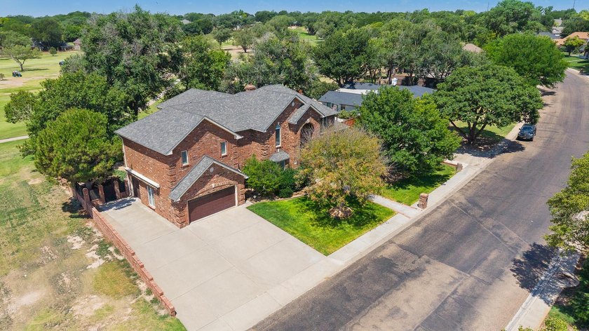 Experience luxury living with no HOA in this exceptional - photo 2