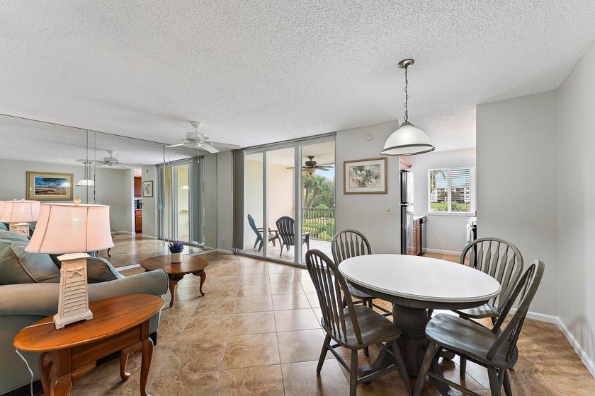 Jupiter Bay is distinctively different from any other - photo 14