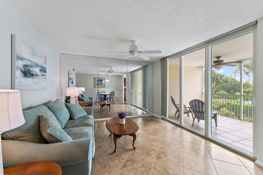Jupiter Bay is distinctively different from any other - photo 15