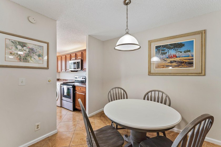 Jupiter Bay is distinctively different from any other - photo 29
