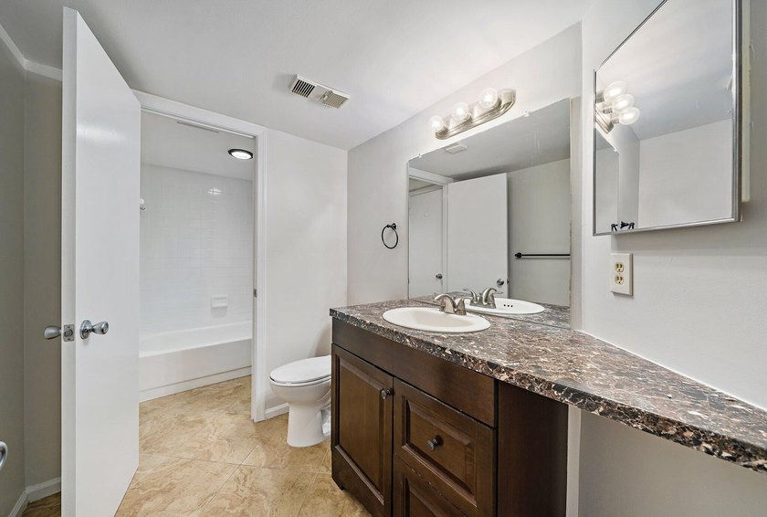 Jupiter Bay is distinctively different from any other - photo 31