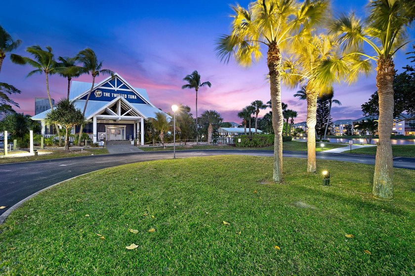 Jupiter Bay is distinctively different from any other - photo 40