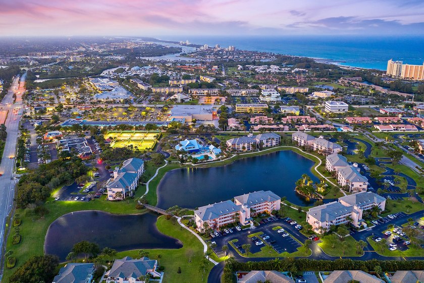 Jupiter Bay is distinctively different from any other - photo 48