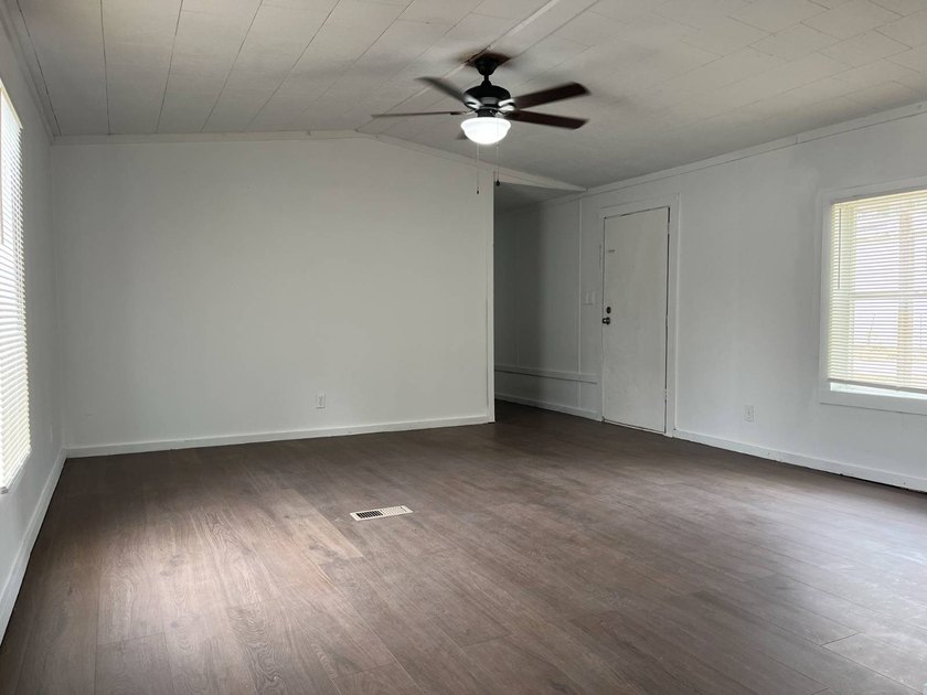 Welcome to Pine Haven MH Community in Biloxi, MS! This - photo 12