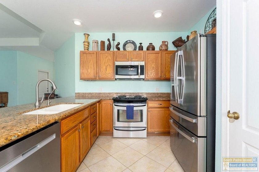 9 Torrey Pines is a beautiful Golf Villa offering stunning lake - photo 12