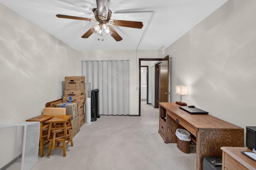 Enjoy the perfect blend of comfort, convenience in this inviting - photo 19