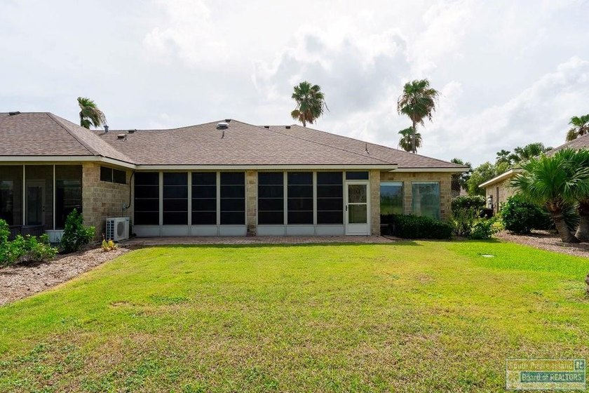 9 Torrey Pines is a beautiful Golf Villa offering stunning lake - photo 33