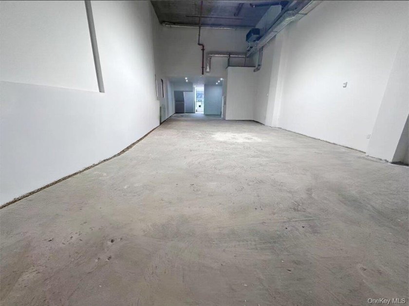 Prime location, don't not miss! Great location at downtown - photo 9