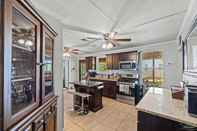Welcome to this East Hill Pensacola charmer, where timeless - photo 22