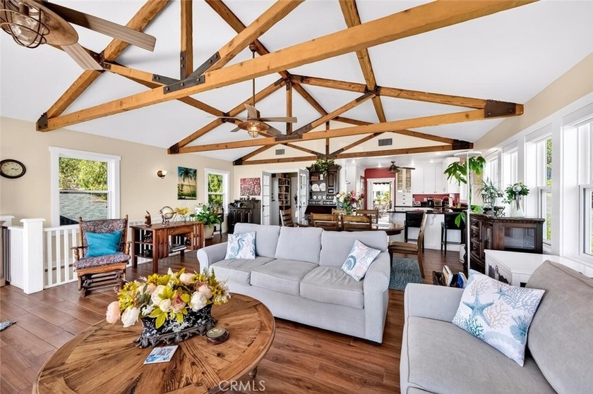 Modern coastal charm: A reimagined craftsman retreat Discover - photo 16