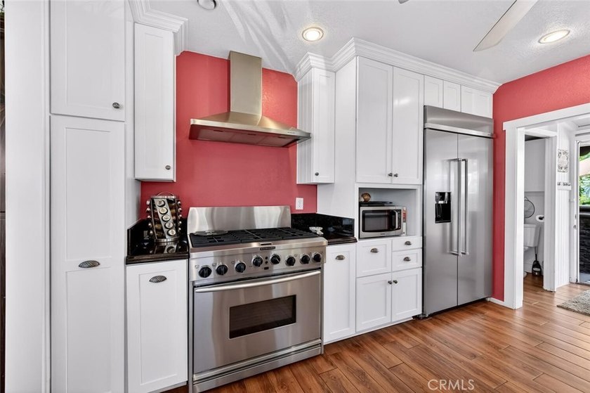 Modern coastal charm: A reimagined craftsman retreat Discover - photo 21