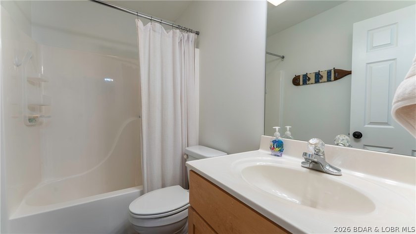 Welcome to easy lake living with this 5 bedroom, 3.5 bath home - photo 31