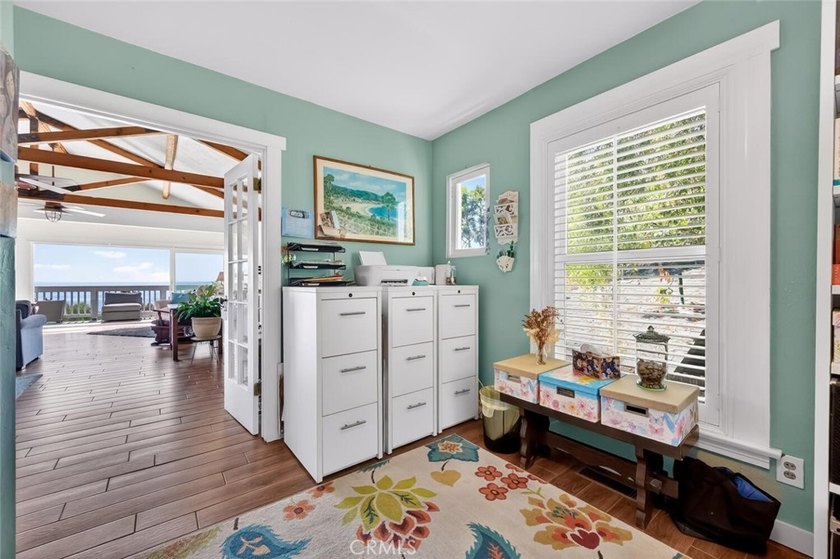 Modern coastal charm: A reimagined craftsman retreat Discover - photo 31
