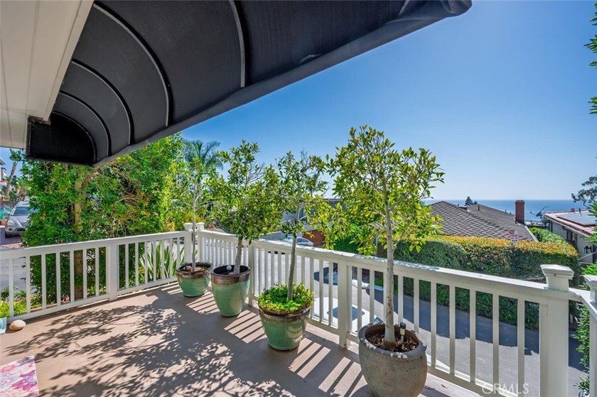 Modern coastal charm: A reimagined craftsman retreat Discover - photo 32