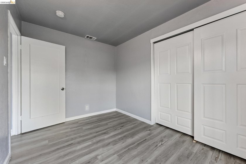 Exceptional duplex opportunity in Richmond offering the perfect - photo 20