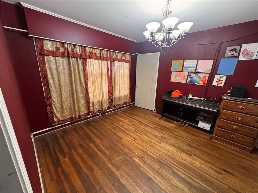 Step into a piece of Corpus Christi history with this spacious - photo 5
