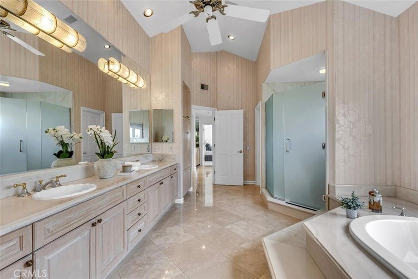 Within the prestigious guard-gated Estates at Monarch Beach - photo 33