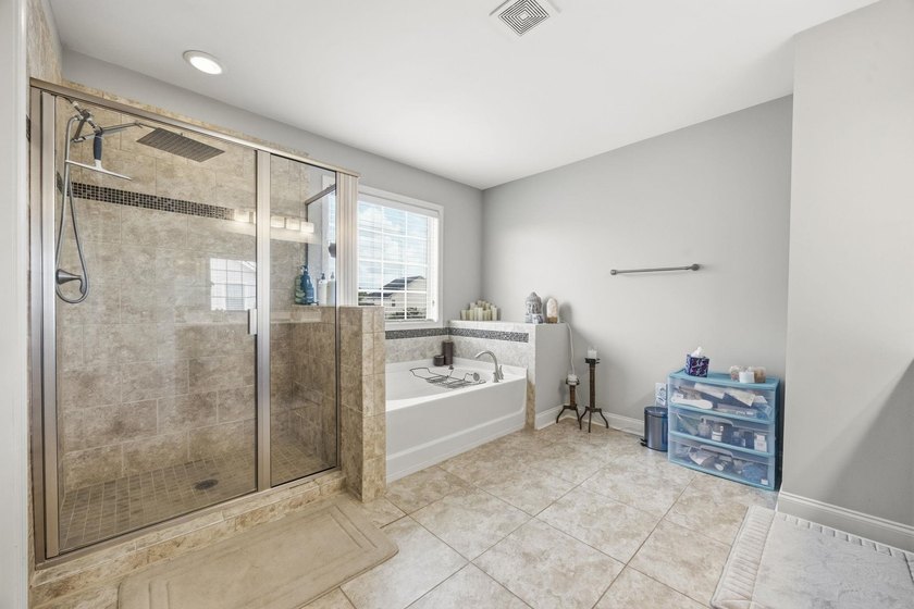 Welcome to a beautifully maintained residence in the heart of - photo 31