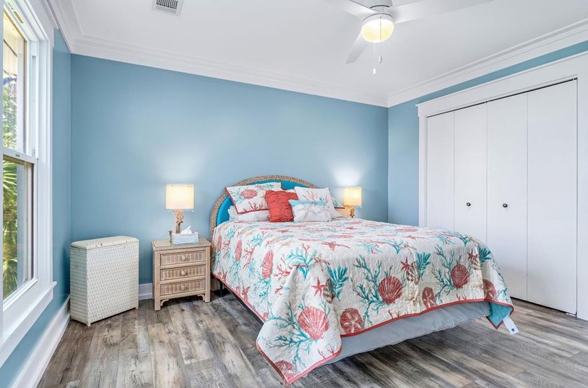 Welcome to your coastal escape on St. George Island! Located in - photo 33